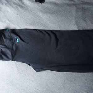 Nike Dri-fit teal capris